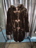 Manteau fausse fourrure