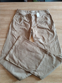 Jeans gris à paillettes femle